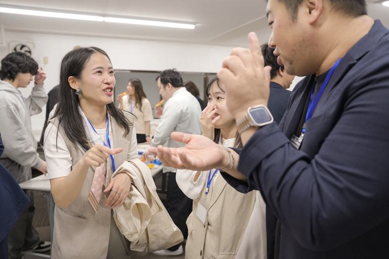 参加者同士の活発な交流子